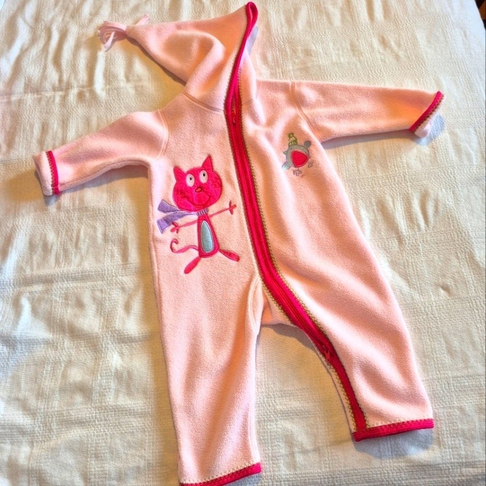 Hanna Andersson girls size 70 6-12 months fleece romper, 2 way zipper VGUC